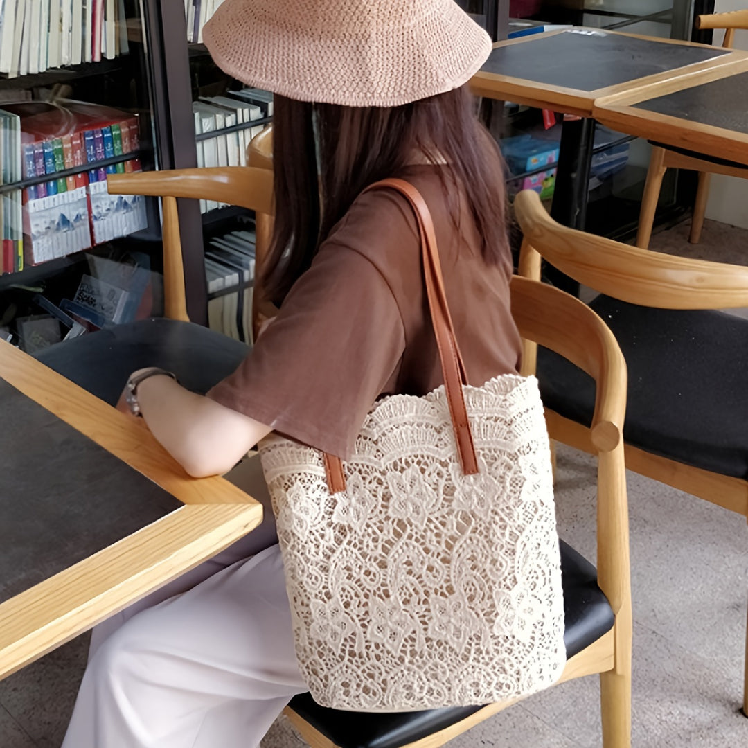 Lily Lace Day Tote